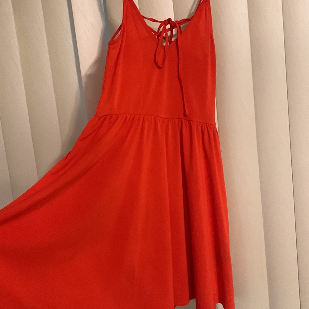 Dress - Picture 2 of 3